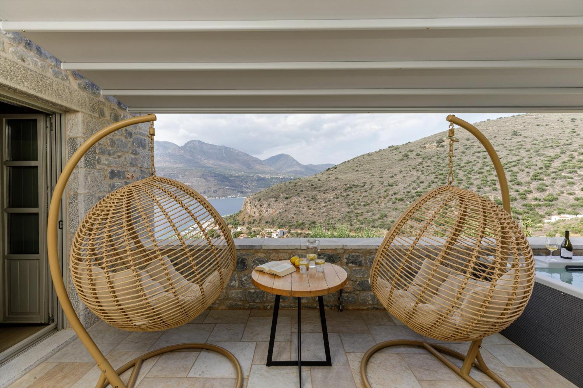 Trapela Limeni Luxury Suites Ruang foto